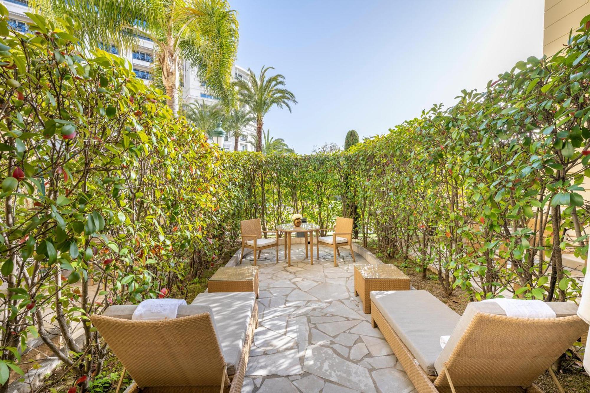Hotel Hermitage Monte-Carlo Cameră foto The garden of the hotel